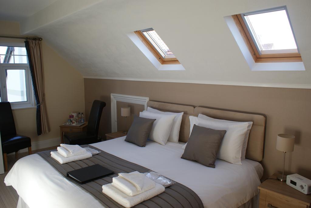 Cleave Court Guest House Llandudno Bagian luar foto