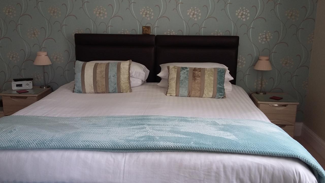 Cleave Court Guest House Llandudno Bagian luar foto